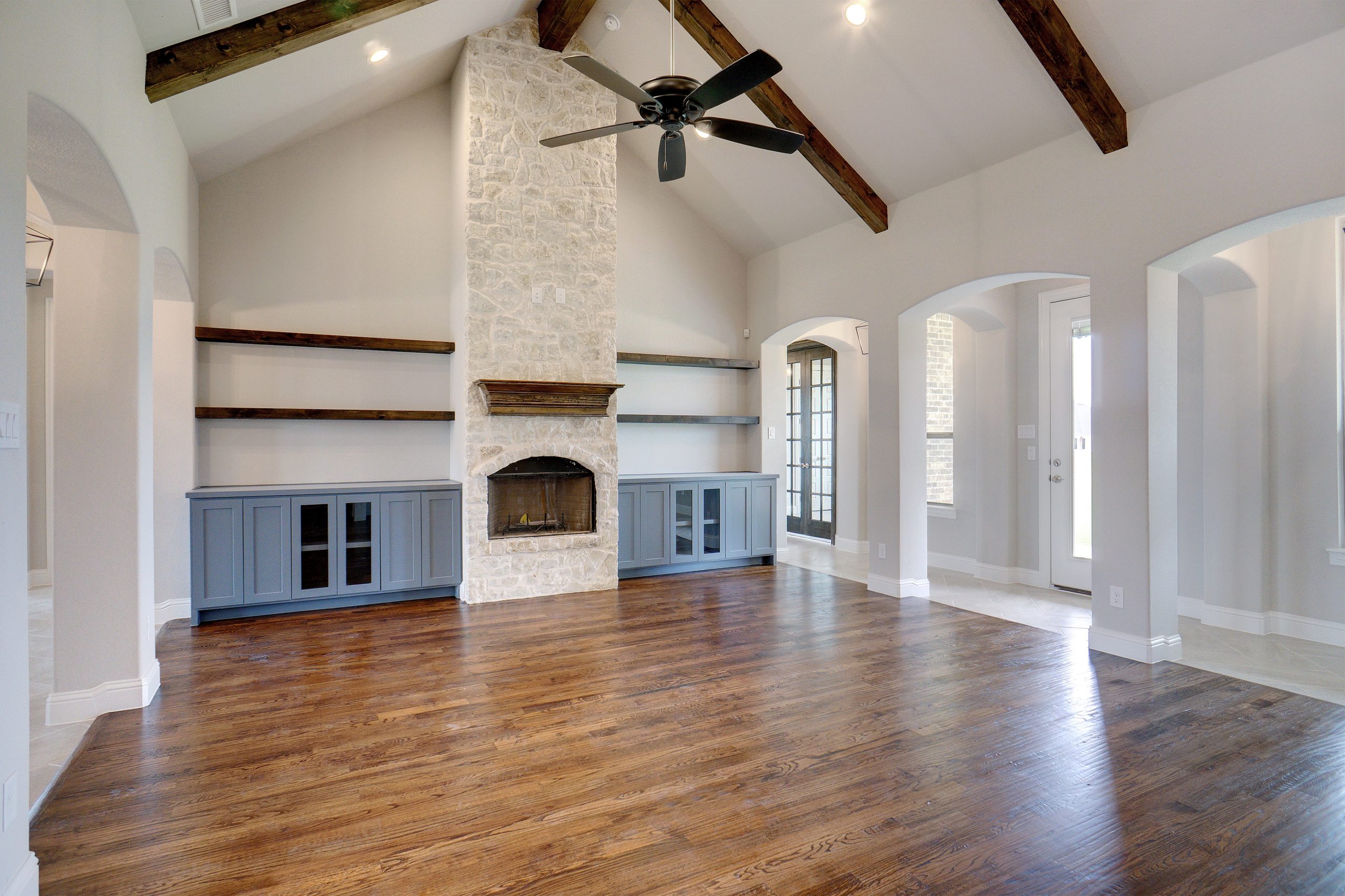 04-Living Room